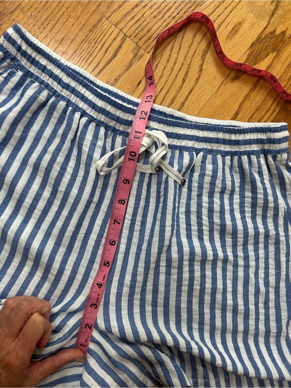 Striped Drawstring Shorts - Picture 6 of 8